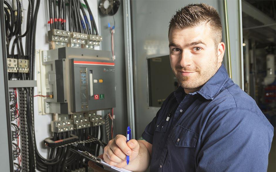 cherche électricien pas cher Courbevoie